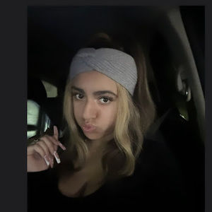 Meet your Posher, Xena